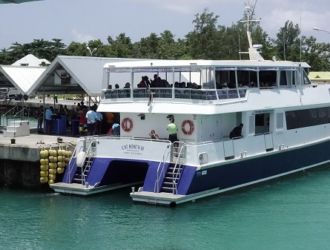 Seychelles Ferry : Cat Rose Transfers between Praslin & La Digue Islands